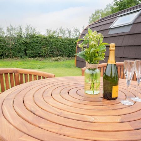 Orchard Glamping Hotel Catterall Exterior foto